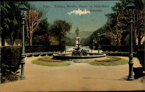 Ak Vigo Galicien Spanien, Estatua Mendez Nunez en las jardines de la Alameda