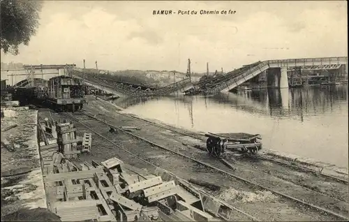 Ak Namur Wallonien, Pont du Chemin de fer, zerstörte Brücke