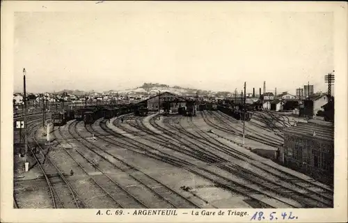 Ak Argenteuil Yonne, La Gare de Triage