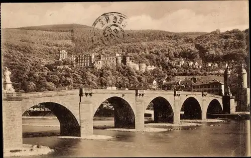Ak Heidelberg am Neckar, Die alte Brücke mit dem Schloss