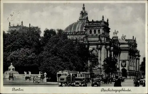 Ak Berlin Tiergarten, Reichstagsgebäude, Straßenbahn