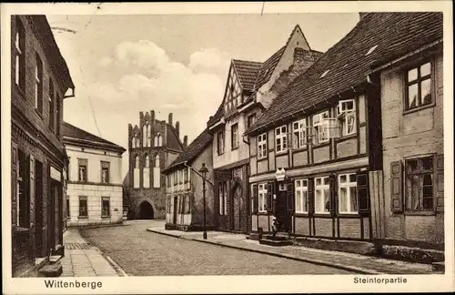 Ak Wittenberge an der Elbe Prignitz, Steintor, Straßenpartie