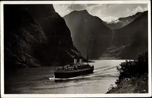 Ak Norwegen, MS Monte Olivia im Naerofjord