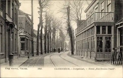 Ak Sassenheim Südholland, Dorpstraat, Hotel Het Bruine Paard