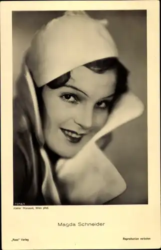 Ak Schauspielerin Magda Schneider, Portrait mit Hut, Ross Verlag 7319 1