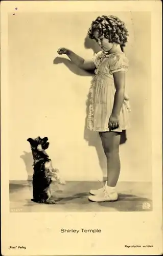 Ak Schauspielerin Shirley Temple, Hund