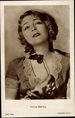 Ak Schauspielerin Vilma Banky, Portrait