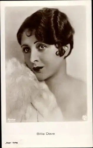 Ak Schauspielerin Billie Dove, Portrait