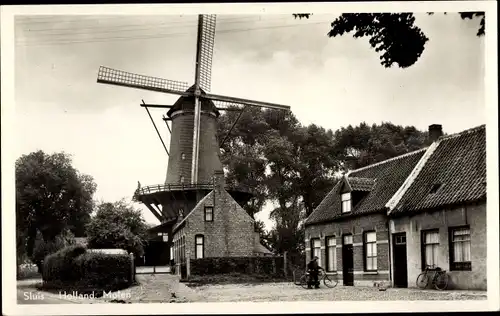 Ak Sluis Zeeland, Molen, Windmühle, Wohnhäuser, Fahrräder