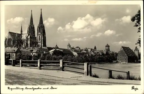Ak Regensburg an der Donau Oberpfalz, Dom, Brücke