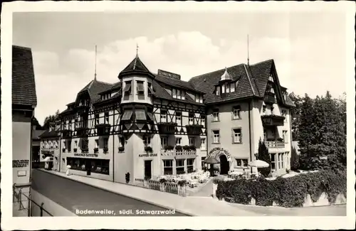 Ak Badenweiler im Schwarzwald, Straßenpartie, Kaffee Stube