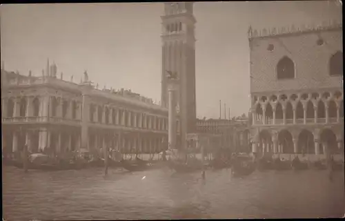 Foto Ak Venezia Venedig Veneto, Stadtansicht, Hafen, Gondel