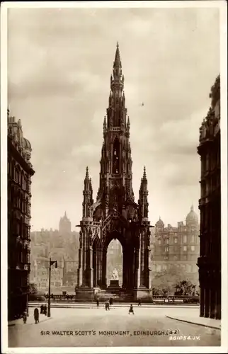 Ak Edinburgh Schottland, Sir Walter Scott's Monument