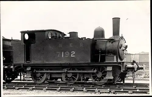 Foto Ak Britische Eisenbahn, Dampflok, Tender 7192, LNER