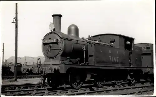 Foto Ak Britische Eisenbahn, Dampflok, Tender 7147, LNER