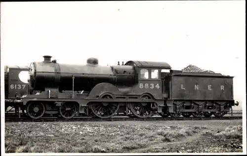 Foto Ak Britische Eisenbahn, Dampflok, Tender 8834, LNER