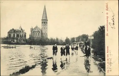 Ak Kethel Schiedam Südholland, de overstrooming, überschwemmte Straßen, Kirche