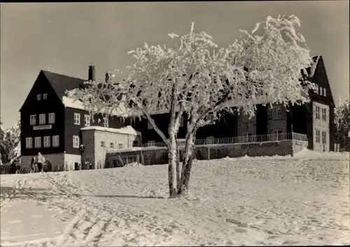 Ak Klingenthal im Vogtland Sachsen, Jugendherberge Aschberg, Winter