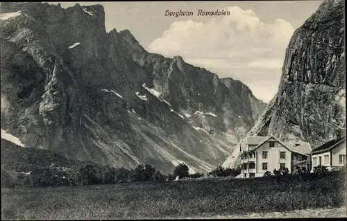 Ak Horgheim Romsdalen Norwegen, Landschaft, Berge, Häuser