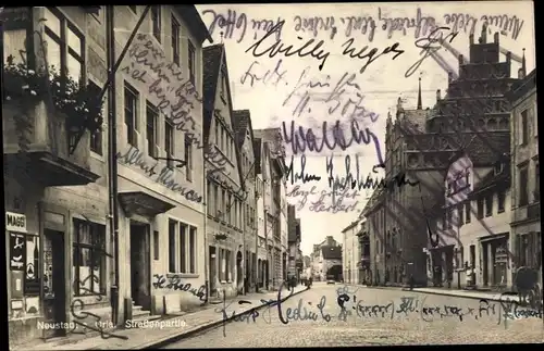 Ak Neustadt an der Orla, Straßenpartie