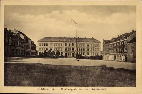 Ak Colditz in Sachsen, Sophienplatz mit der Bürgerschule