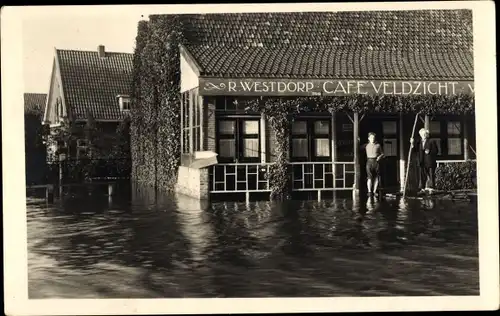 Foto Ak Serooskerke Walcheren Zeeland Niederlandem Cafe Veldzicht, R. Westdorp, Inundatie 1944