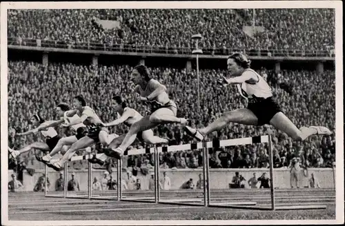 Sammelbild Olympia 1936, Hürdenläuferinnen, Valla, Steuer