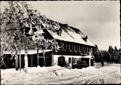 Ak Zinnwald Georgenfeld Altenberg im Erzgebirge, Grenzsteinhof, Winter