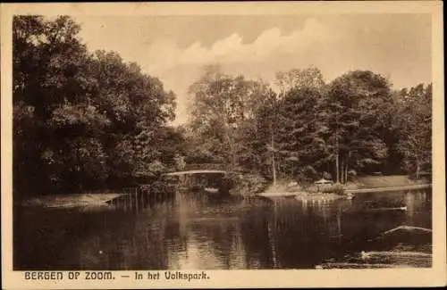 Ak Bergen op Zoom Nordbrabant Niederlande, Partie im Volkspark