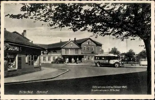 Ak Bitterfeld in Sachsen Anhalt, Bahnhof, Bus, Sulima, Platz