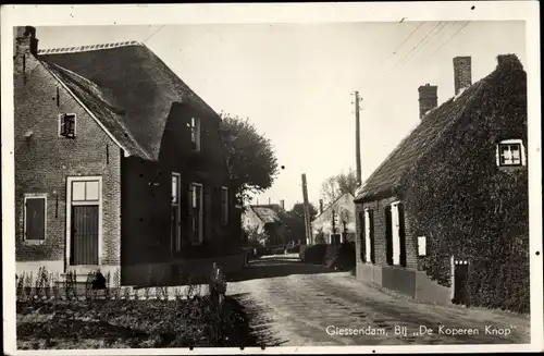 Ak Giessendam Südholland, Bij De Koperen Knop