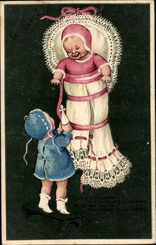 Präge Ak Mädchen reicht Baby die Milchflasche