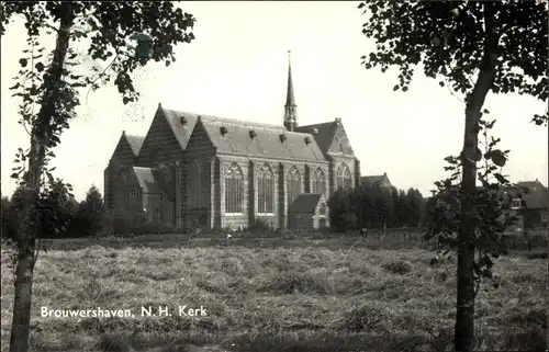 Ak Brouwershaven Zeeland, N.H. Kerk