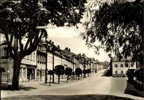 Ak Sayda im Erzgebirge, Straßenpartie mit Restaurant Goldener Löwe