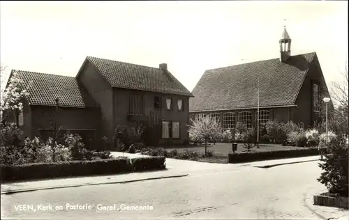 Ak Veen Nordbrabant, Kerk en Pastorie Geref. Gemeente
