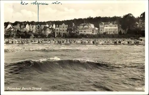 Ak Ostseebad Bansin Heringsdorf auf Usedom, Blick vom Meer auf den Strand