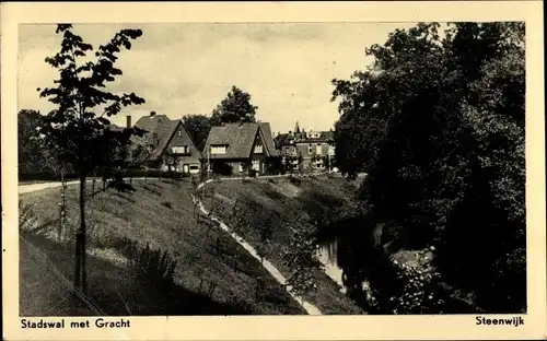 Ak Steenwijk Overijssel, Stadswal met Gracht