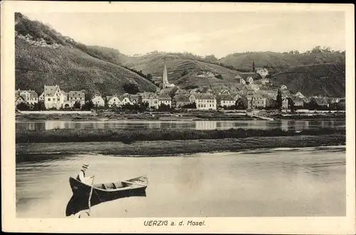 Ak Uerzig Ürzig an der Mosel, Uferpartie, Boot