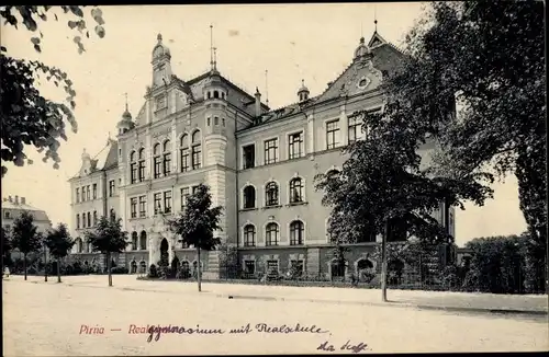 Ak Pirna an der Elbe, Realgymnasium, Realschule