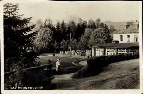 Foto Ak Lázně Kundratice Bad Kunnersdorf Osečná Oschitz Reg. Reichenberg, Gasthaus, Terrasse