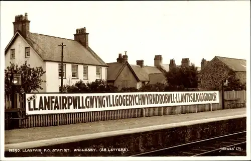 Ak Anglesey Wales, Llanfair P. G. Station