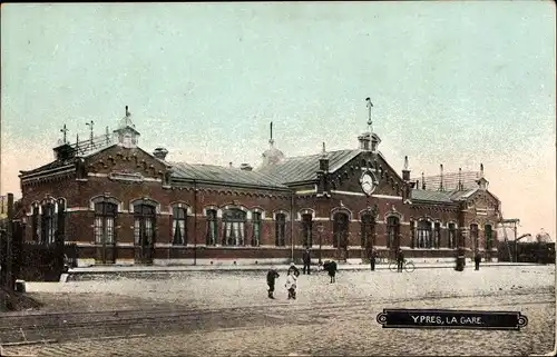Ak Ypres Ypern Westflandern, La Gare