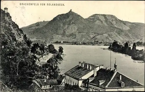 Ak Königswinter am Rhein, Drachenfels von Rolandseck aus gesehen
