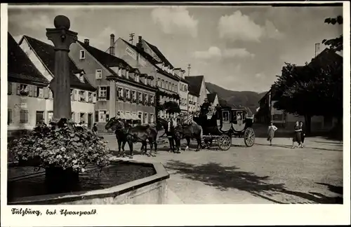 Ak Sulzburg im Markgräflerland Baden Schwarzwald, Kutsche, Brunnen