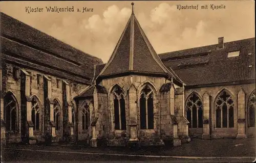 Ak Walkenried am Harz, Kloster, Klosterhof mit Kapelle