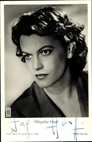 Ak Schauspielerin Angelika Hauff, Film Die Stadt ist voller Geheimnisse