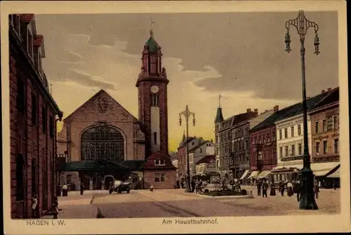 Ak Hagen in Westfalen Ruhrgebiet, Blick auf den Hauptbahnhof, Passanten