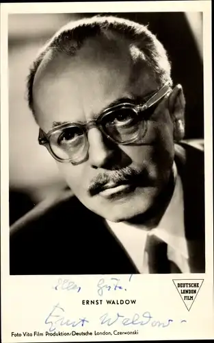 Ak Schauspieler Ernst Waldow, Portrait, Liebeskrieg nach Noten, Autogramm