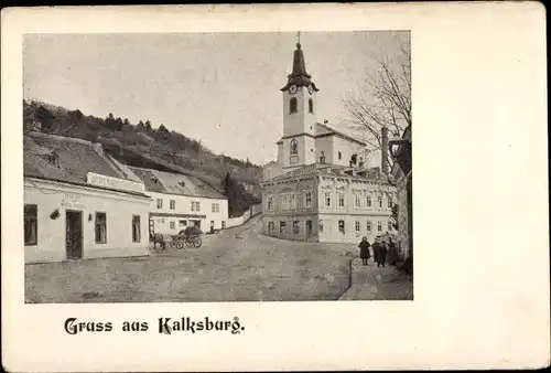 Ak Wien 23 Liesing Kalksburg, Straßenpartie mit Kirche