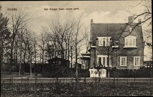 Ak Gouda Südholland, Van Bergen Gzen-doom park